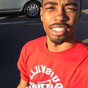 Meet your Posher, Jonathan